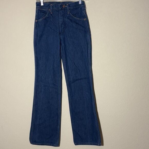 Wrangler Other - Wrangler 25x30.5  (tag 27x32) Young Men's Cowboy Cut Indigo Wash Jeans